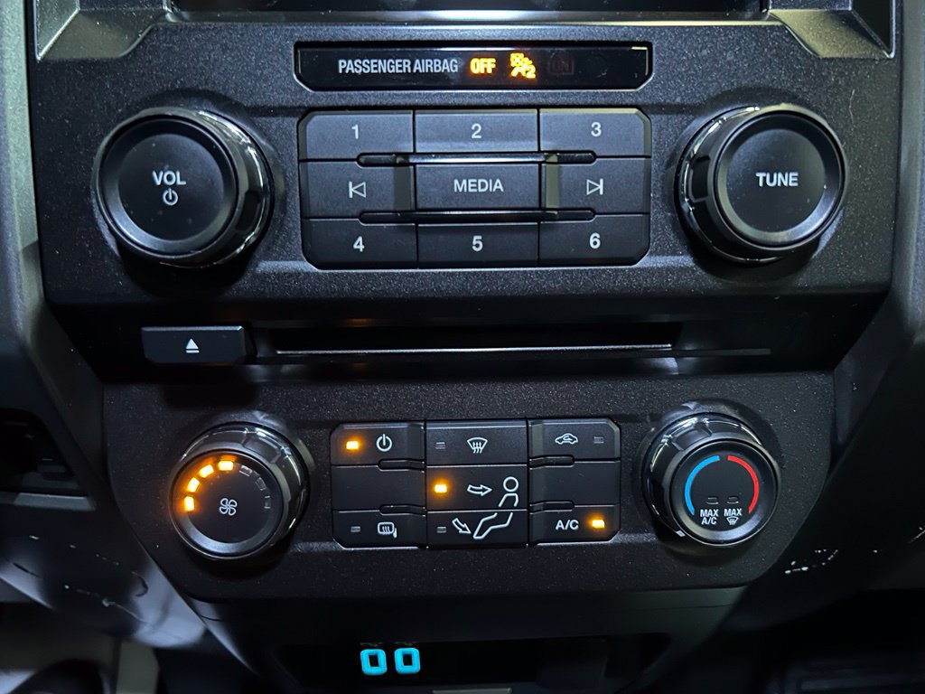 Used 2018 Ford F450 XLT AWD/4WD image 25