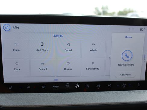 New 2025 Ford Maverick XLT w/ XLT Luxury Package image 28