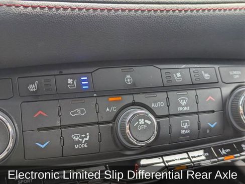 Used 2024 Dodge Durango R/T AWD/4WD image 29