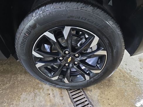 Used 2023 Chevrolet TrailBlazer LT image 31