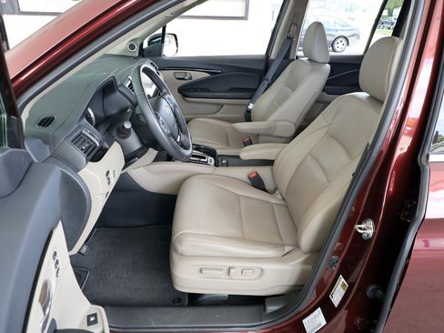 Used 2017 Honda Ridgeline RTL-E image 13