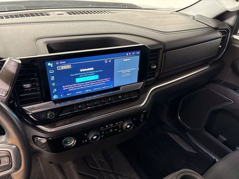 Used 2022 Chevrolet Silverado 1500 LT w/ Protection Package image 32