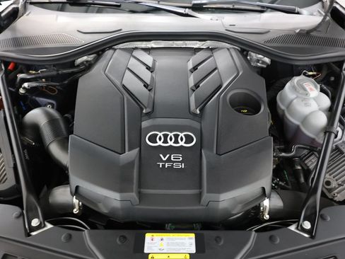 Used 2024 Audi A8 L 3.0T w/ Luxury Package AWD/4WD image 29