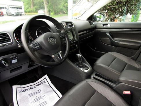 Used 2014 Volkswagen Jetta TDI image 10