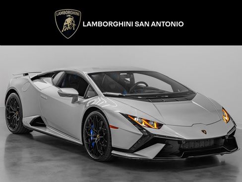 Used 2023 Lamborghini Huracan Tecnica image 1