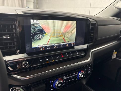 New 2026 GMC Sierra 1500 SLT w/ SLT Premium Plus Package AWD/4WD image 17