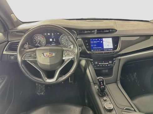 Used 2021 Cadillac XT6 Sport AWD/4WD image 29