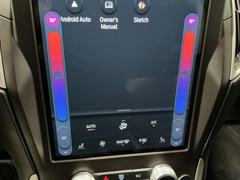 Used 2021 Ford Edge SEL image 7