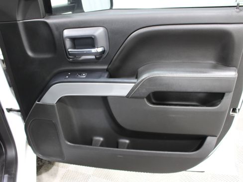 Used 2015 Chevrolet Silverado 1500 LT w/ LT Convenience Package AWD/4WD image 24
