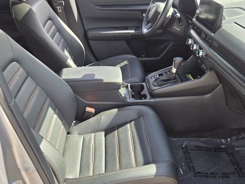 Used 2025 Honda CR-V Sport-L image 18