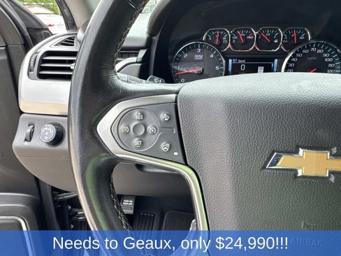 Used 2019 Chevrolet Suburban Premier RWD image 45