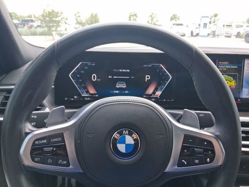 Used 2023 BMW 330i Sedan w/ M Sport Package RWD image 9