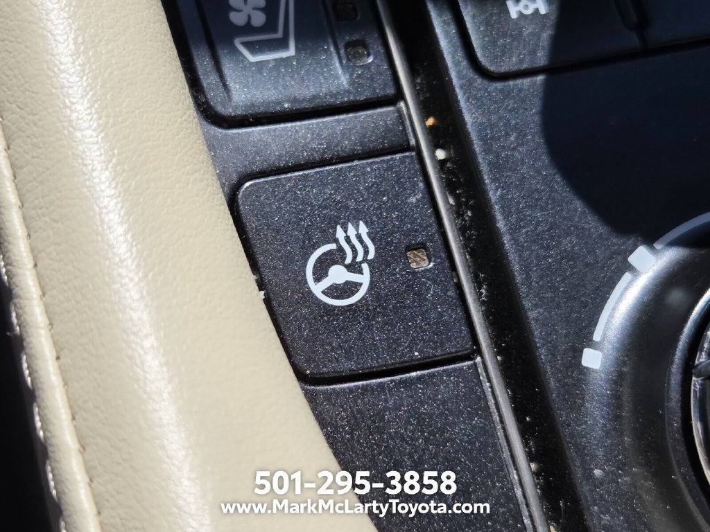 Used 2019 Lexus LX 570 4WD w/ Luxury Package image 24