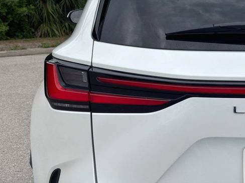 Used 2024 Lexus NX 350 AWD image 10