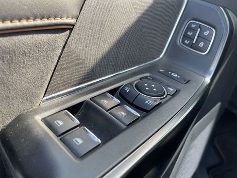 Used 2024 Ford F250 Platinum w/ Tremor Off-Road Package image 24