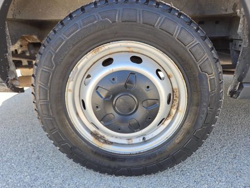 Used 2015 Ford Transit 150 130 Low Roof RWD image 12