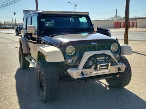 Used 2017 Jeep Wrangler Unlimited Sport w/ Quick Order Package 24S image 12