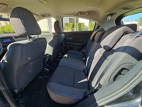 Used 2020 Honda HR-V LX image 13