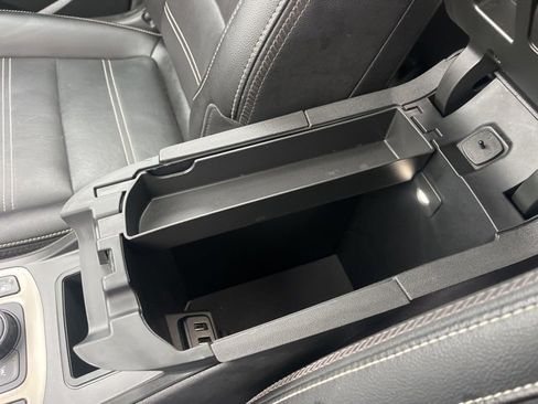 Used 2022 GMC Terrain Denali w/ Denali Premium Package image 34