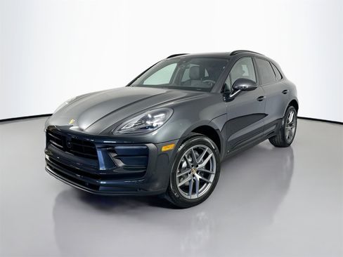 New 2026 Porsche Macan image 1