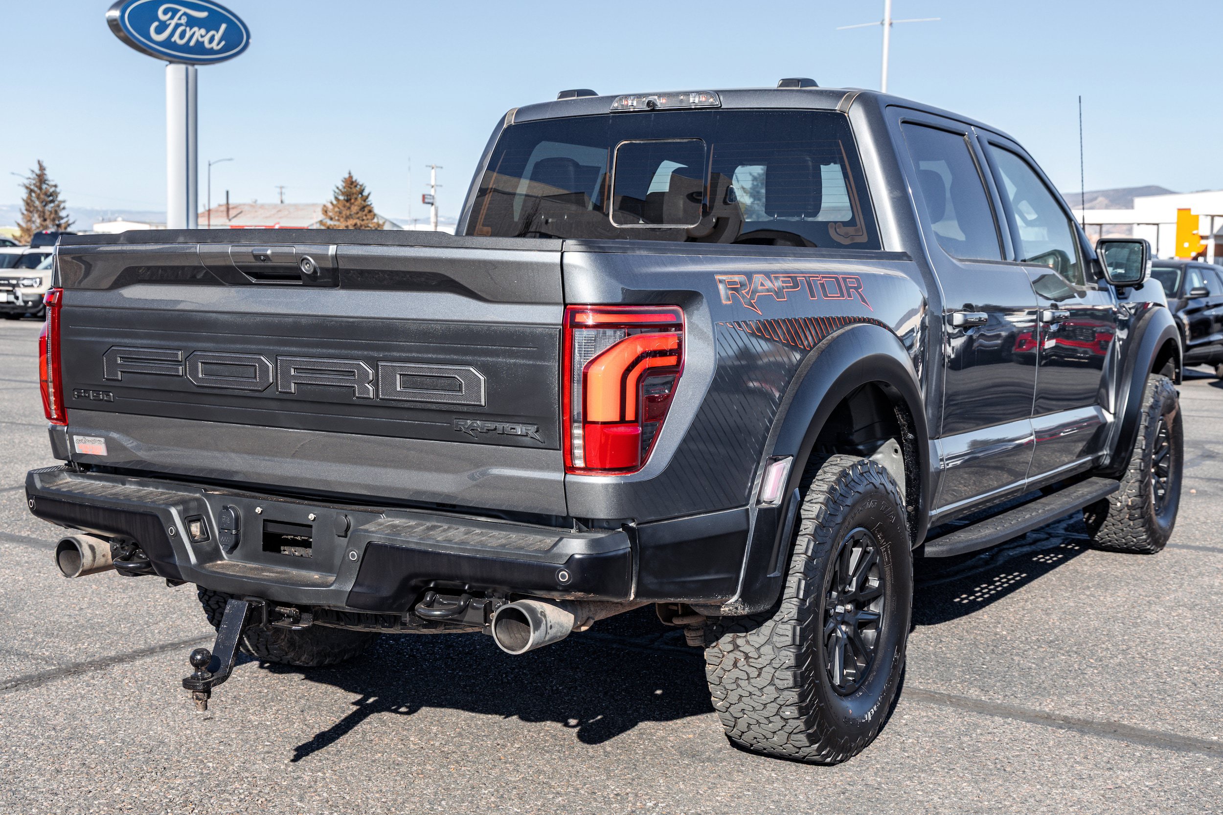 Used 2025 Ford F150 Raptor AWD/4WD image 4