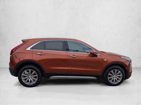 Used 2019 Cadillac XT4 Premium Luxury FWD image 4