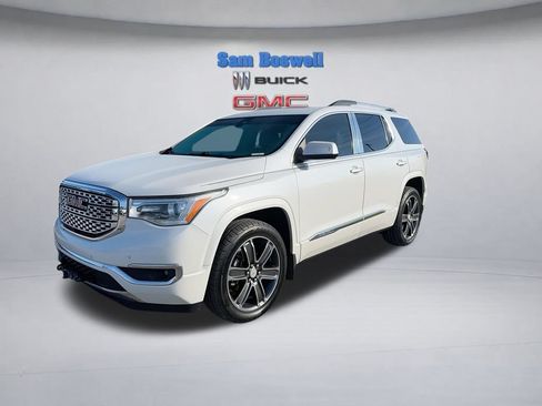 Used 2019 GMC Acadia Denali w/ Technology Package AWD/4WD image 6