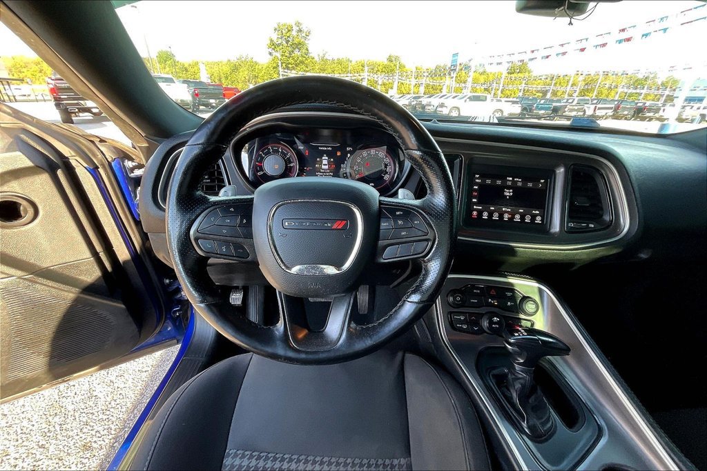 Used 2022 Dodge Challenger GT w/ Blacktop Package RWD image 7