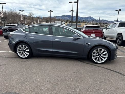 Used 2019 Tesla Model 3 Long Range image 14