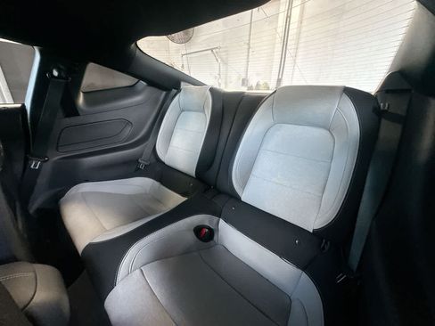Used 2025 Ford Mustang Coupe RWD image 22