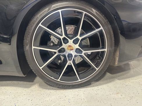 Used 2025 Porsche 911 Carrera T image 12