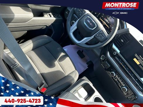 New 2026 GMC Sierra 1500 SLE w/ Preferred Package AWD/4WD image 24
