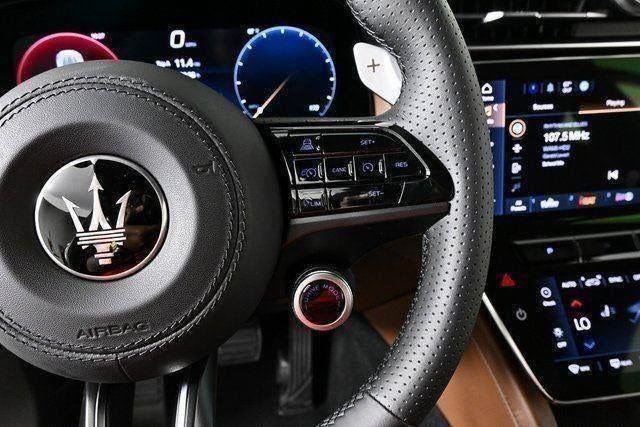 New 2025 Maserati Grecale GT AWD/4WD image 14