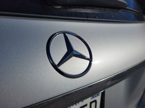 Used 2020 Mercedes-Benz GLE 350 GLE 350 w/ Premium Package image 34