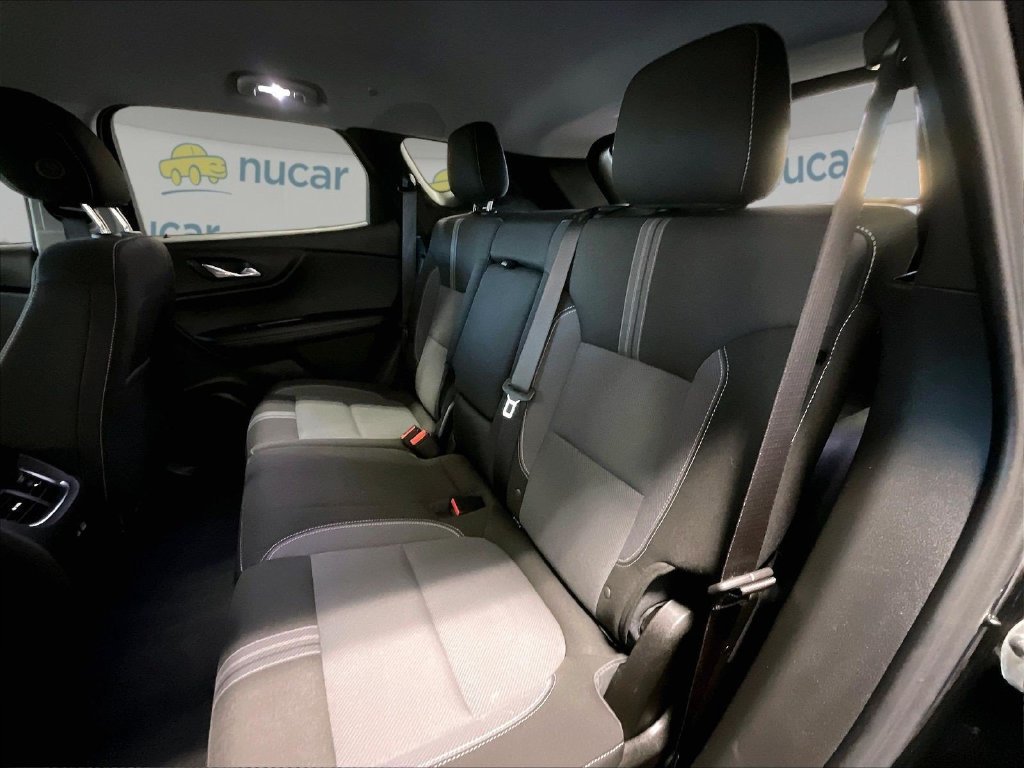 Used 2025 Chevrolet Blazer LT AWD/4WD image 15