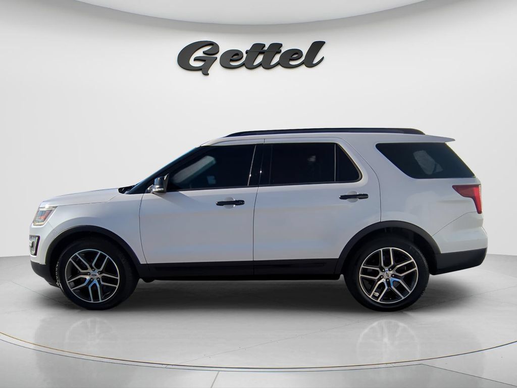 Used 2017 Ford Explorer Sport AWD/4WD image 8