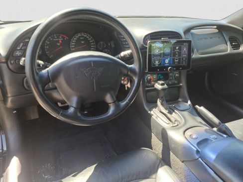Used 2002 Chevrolet Corvette Convertible w/ Preferred Equipment Group2 RWD image 14