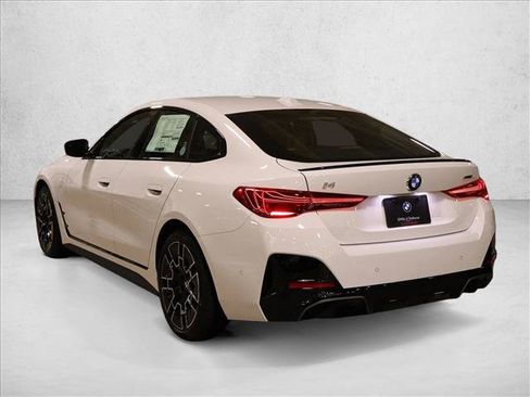 Used 2026 BMW i4 xDrive40i w/ M Sport Package AWD/4WD image 8
