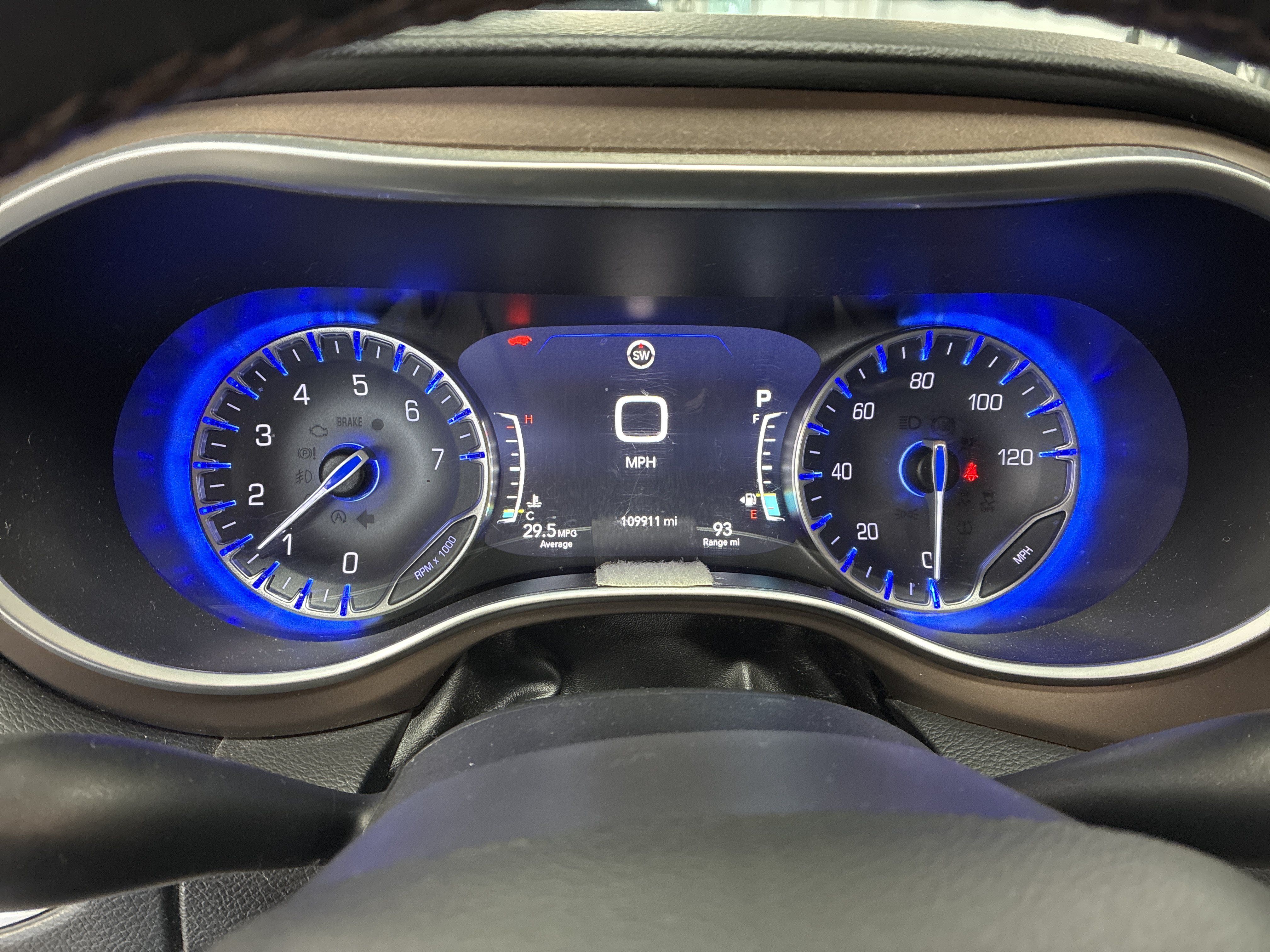 Used 2017 Chrysler Pacifica Touring-L Plus FWD image 33
