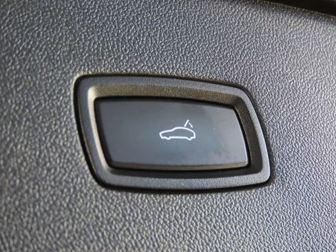 Certified 2022 Porsche Cayenne Turbo GT AWD/4WD image 48
