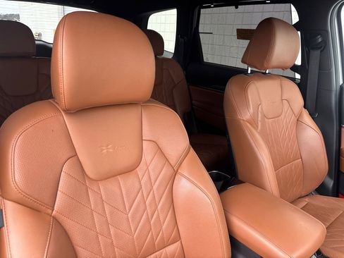 Used 2023 Kia Telluride EX X-Line image 19