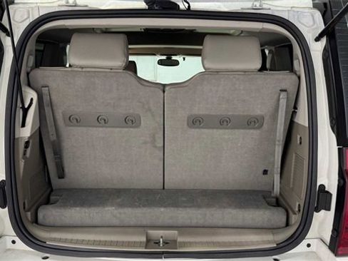 Used 2007 Jeep Commander Sport image 33