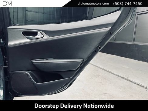 Used 2022 Kia Stinger GT1 AWD/4WD image 27
