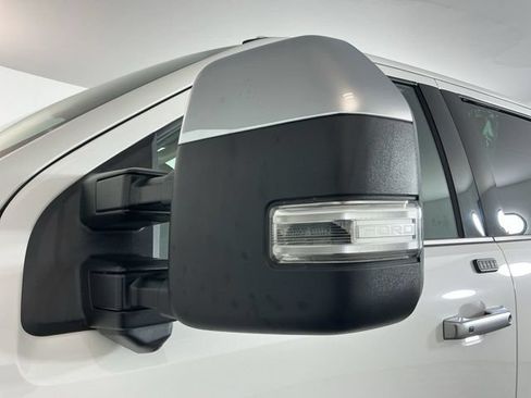 Used 2025 Ford F450 Platinum w/ Platinum Plus Package AWD/4WD image 13