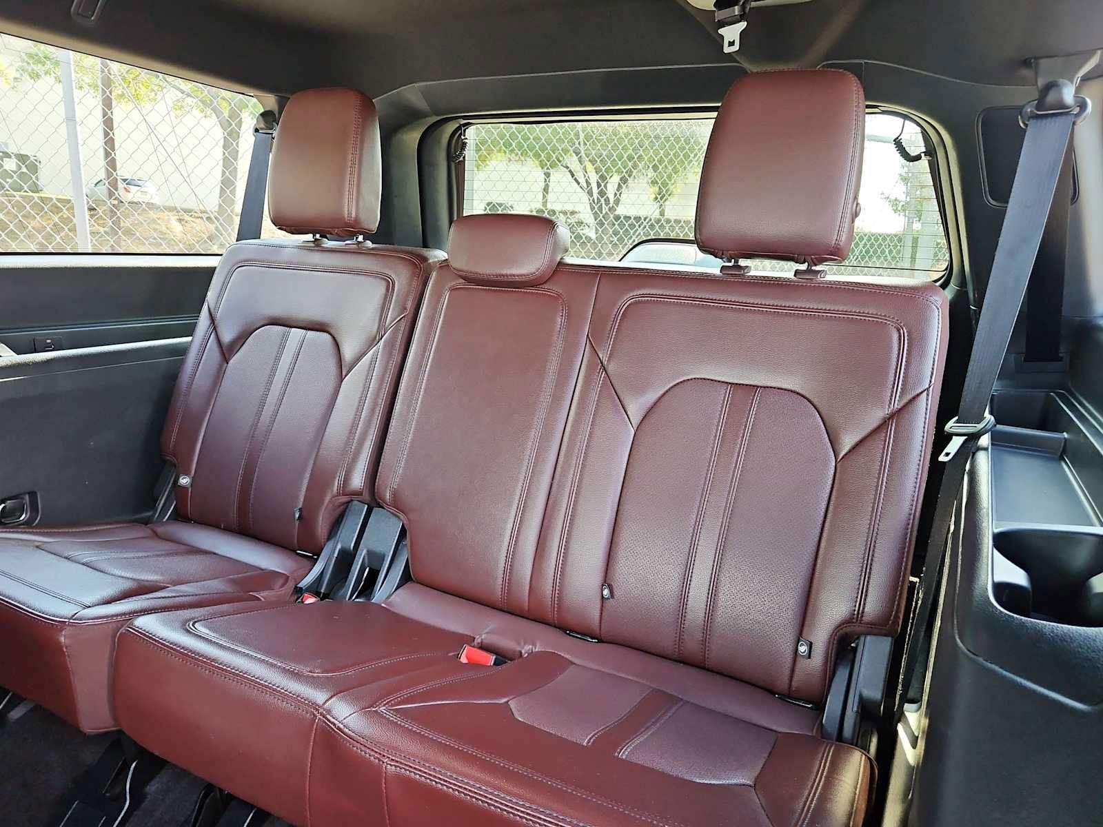 Used 2022 Ford Expedition Max Limited RWD image 20