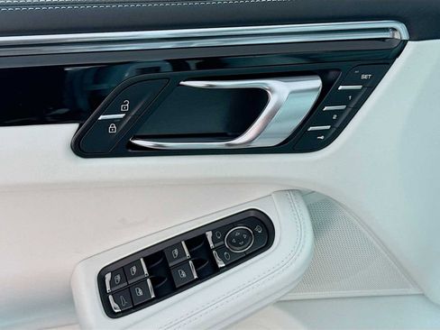 New 2026 Porsche Macan S AWD/4WD image 14