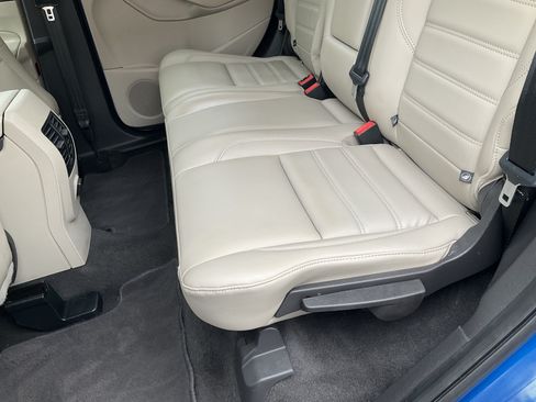Used 2019 Ford Escape SEL AWD/4WD image 32