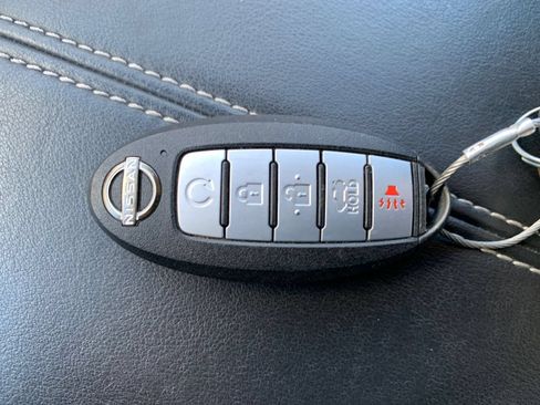 Used 2025 Nissan Altima 2.5 SV FWD image 21