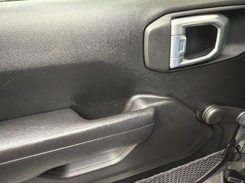 Used 2022 Jeep Wrangler Unlimited Sport AWD/4WD image 30