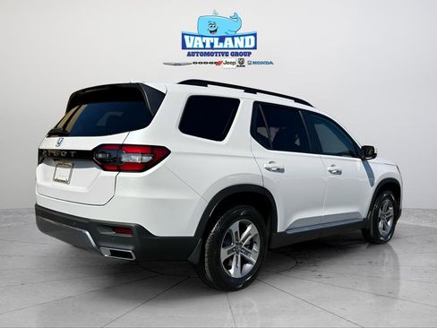 New 2026 Honda Pilot EX-L image 5